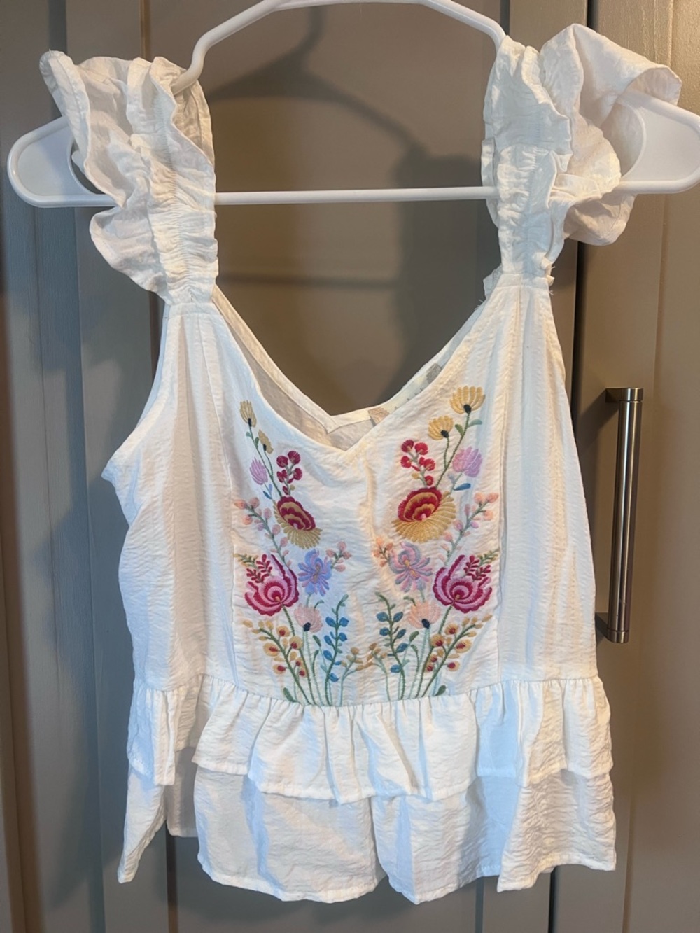 Altar’d State Women’s White Embroidered Ruffle Strap Tank Top - Size S - NWOT